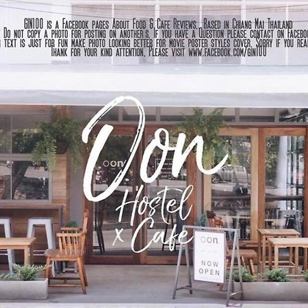 Oon Poshtel X Cafe Vandrarhem Chiang Mai Exteriör bild